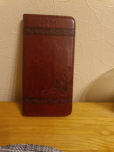 Чехол (2 фото из 2)