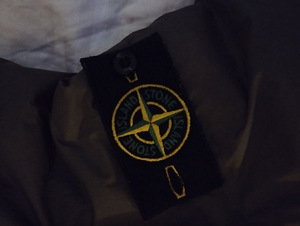 Куртка Stone island (6 фото из 8)