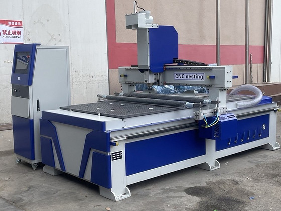 20-75- CNC apdirbimo centras WOODLAND MACHINERY (naujas)