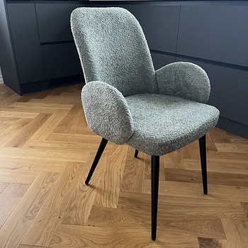 Söögilauatoolide komplekt, UUS