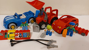 Машинки Lego Duplo (1 фото из 3)
