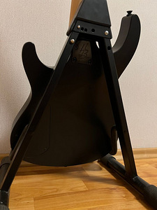 Headless elektrikitarr Harley Benton Dullahan 2020 matt mus (2 foto / 4)