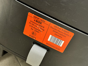 Автокресло Britax Römer (4 фото из 6)
