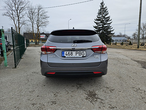 Hyundai i40, 1.7 crdi, 104 kW (6 foto / 13)