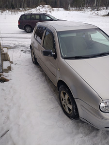 Golf IV GTI 2.0-85 kw (3 foto / 9)