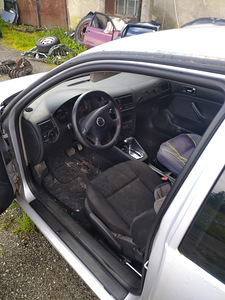 Golf IV GTI 2.0-85 kw (9 foto / 9)