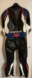 Dainese one piece leathers 52 (1 foto / 3)
