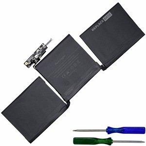 MacBook Pro akud (2 фото из 3)