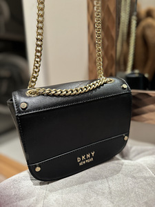 DKNY must käekott nahk (1 foto / 5)
