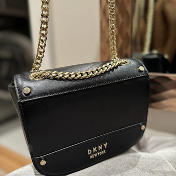 DKNY черная кожаная сумка