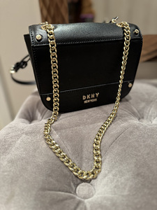 DKNY must käekott nahk (3 foto / 5)