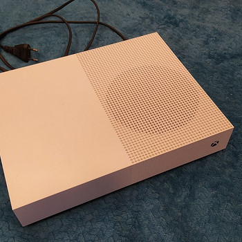 Müüa Xbox One S All Digital Edition