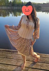 Üks ja ainus! Armas romantiline kleit S-L suurusele. (1 foto / 6)