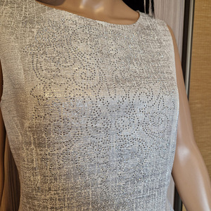 Новое серебряное платье H&M M/L (2 фото из 3)