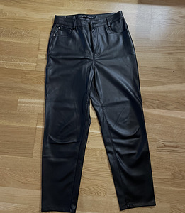 Штаны Zara (1 фото из 3)