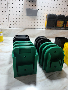 Makita 18V aku- ja tööriista hoidik (1 foto / 1)