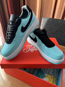Nike Air Force 1 Low Tiffany & Co (1 фото из 6)