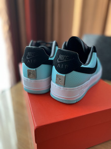 Nike Air Force 1 Low Tiffany & Co (3 фото из 6)
