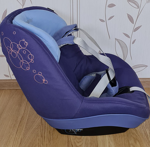 Turvatool Maxi-Cosi + alus FamilyFix (2 foto / 4)