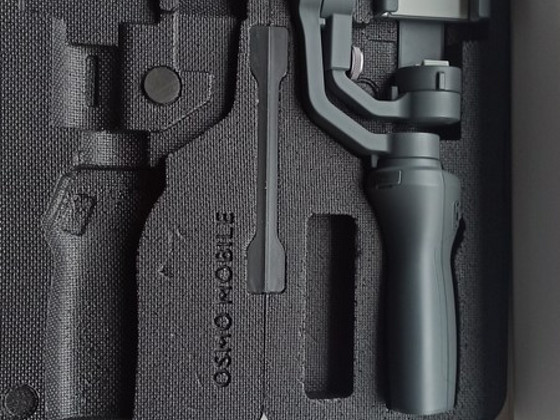 DJI Osmo Mobile 2