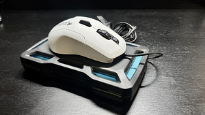 Игровая мышь Roccat Nyth Gaming (черно-белая) (3 фото из 4)