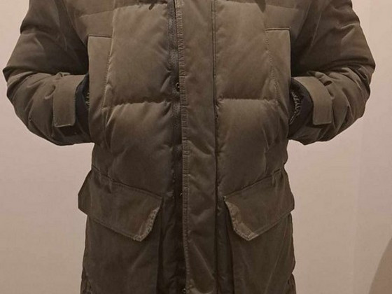 КУРТКА HUGO BOSS, РАЗМЕР М 46