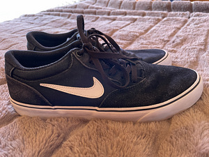 Обувь Nike (1 фото из 1)