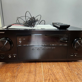 Аудио-видео ресивер Pioneer VSX-933, 4K, BT, Dolby Atm