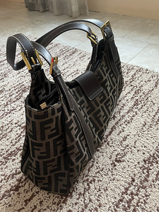 Naiste kott FENDI (4 foto / 5)