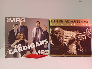 CD (4 foto / 6)