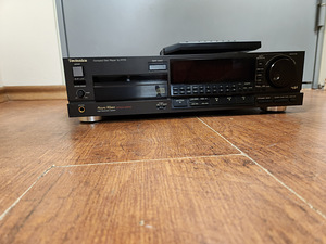 Technics SL-P770 High End CD (3 фото из 4)