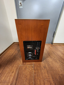 JBL XTi SUB300 12 tolli Active Subwoofer System (4 foto / 4)