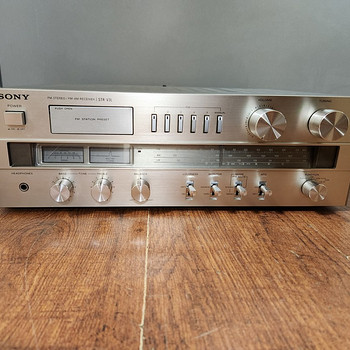 Sony STR-V3 HiFi AM/FM стерео ресивер