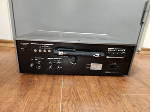 Sony STR-V3 HiFi AM/FM Stereo Receiver (3 foto / 4)