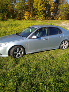 Saab 9-3 (2 фото из 6)