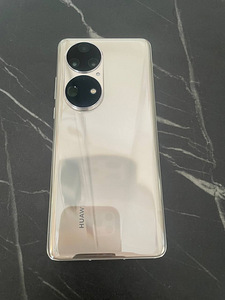 Huawei P50 Pro (3 фото из 9)