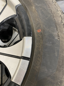 Dodge Ram Wheels+Tyres 2015a. Со дна Рамы. (6 фото из 6)