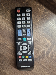 Müüa Samsung telekas 32" (4 foto / 4)