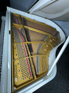Steinway & Sons model O (6 фото из 6)