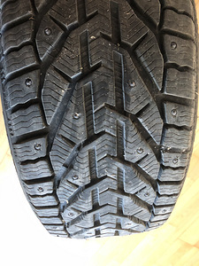 Зимние шины 225/45 R17 94T шип2 шипованные 4 шт (2 фото из 5)