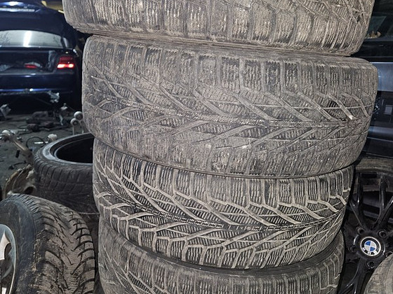 Шины 215/60R17 Continental MS