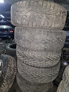 215/60R17 Continental MS rehvid (1 foto / 3)