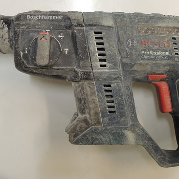 Puurvasar Bosch GBH 18V-20 ilma aku