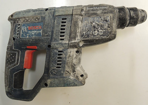 Puurvasar Bosch GBH 18V-20 ilma aku (2 foto / 6)