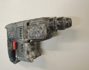 Puurvasar Bosch GBH 18V-20 ilma aku (5 foto / 6)