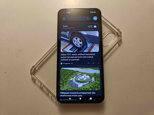 Nothing Phone (1) 12+256GB (2 foto / 6)