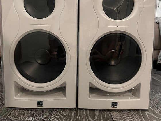 Kali Audio - IN-8 V2