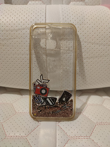 Чехлы на iPhone 7/8 (7 фото из 7)