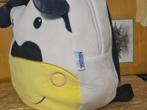 Koolikott, ranits Nestle. Uueväärne. Kooli seljakott
