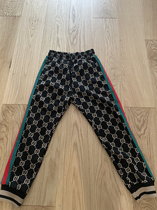 Брюки Gucci (1 фото из 1)